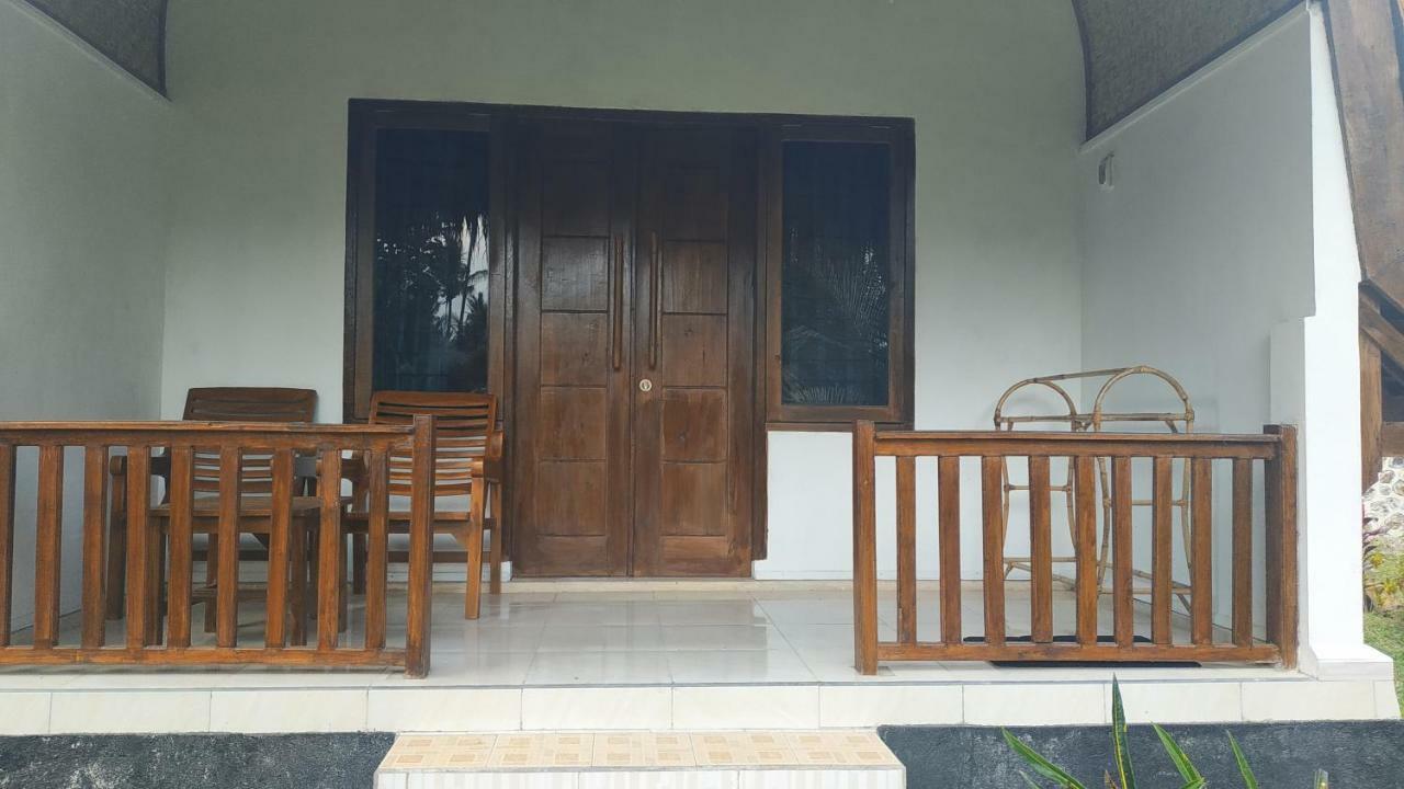 Bale Kembang Kuning Apartment Tetebatu Exterior photo