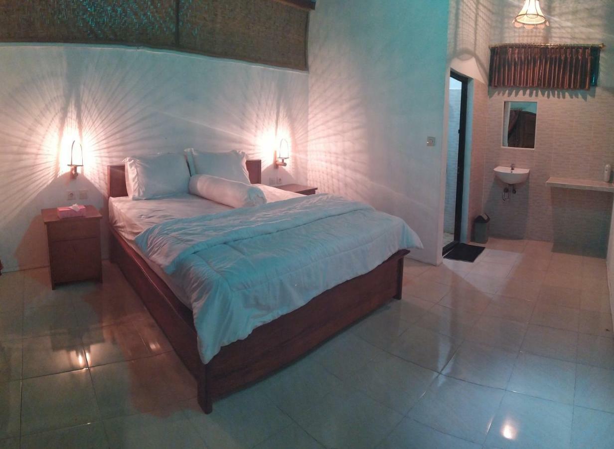 Bale Kembang Kuning Apartment Tetebatu Exterior photo